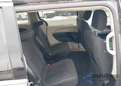 2018 Chrysler Pacifica Touring Plus z USA, uszkodzony, nr VIN 2C4RC1FG2JR101556